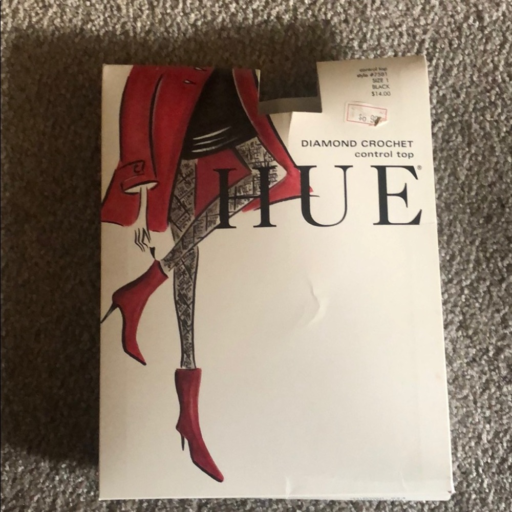 Diamond crochet tights